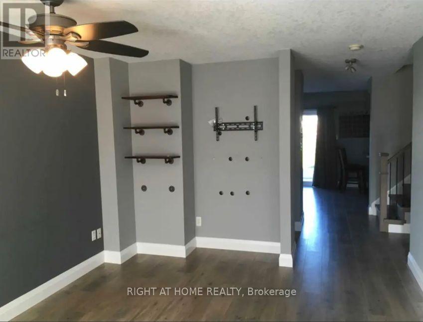 28 Bloomington Drive, Cambridge, Ontario  N1P 1J4 - Photo 6 - X13099250