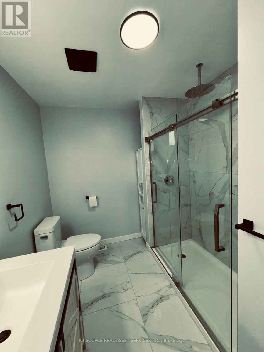Upper - 5 Marcon Court, Kitchener, Ontario  N2E 3G2 - Photo 10 - X13099254