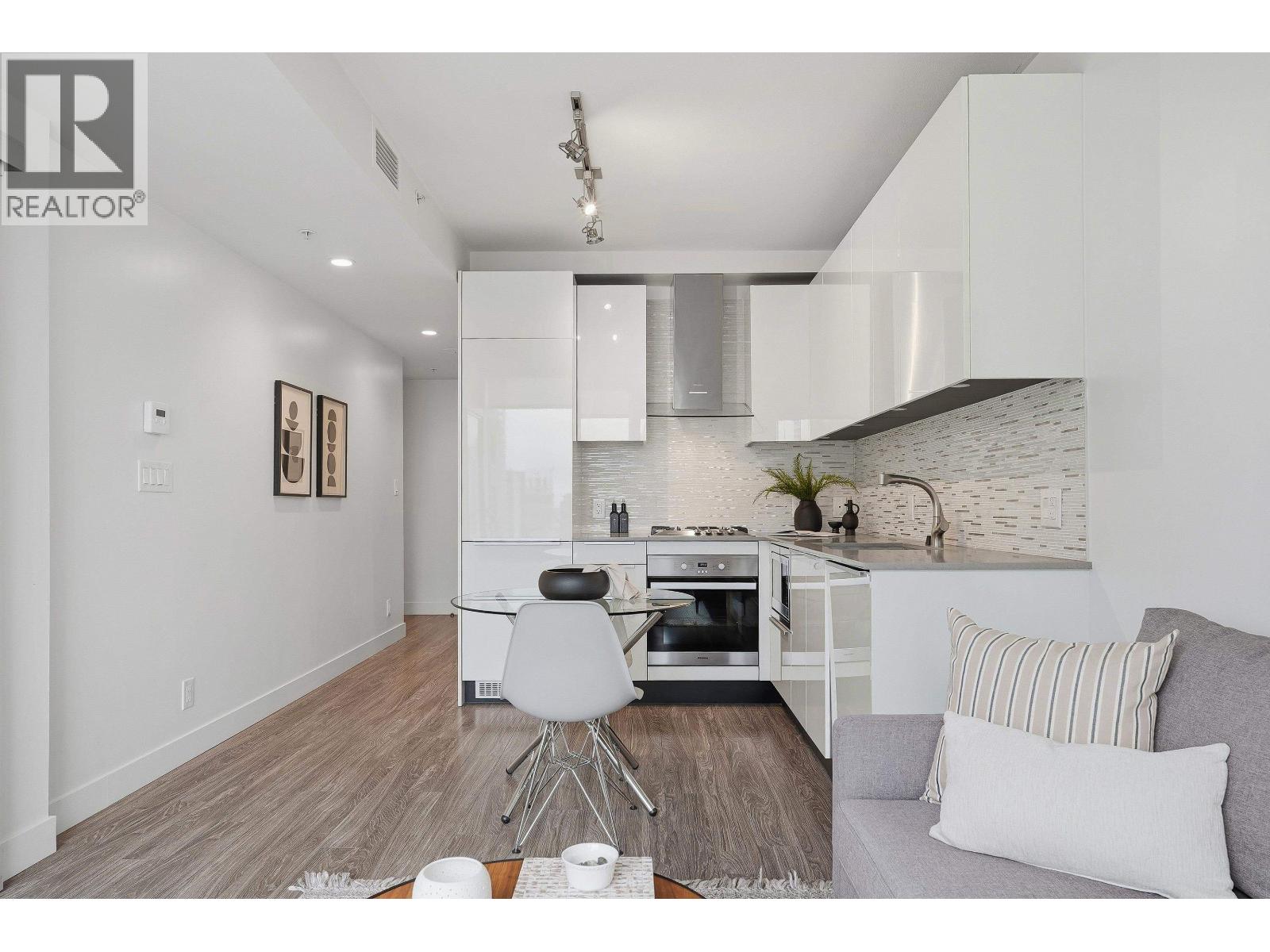 1906 1283 Howe Street, Vancouver, British Columbia  V6Z 0E3 - Photo 8 - R3120993