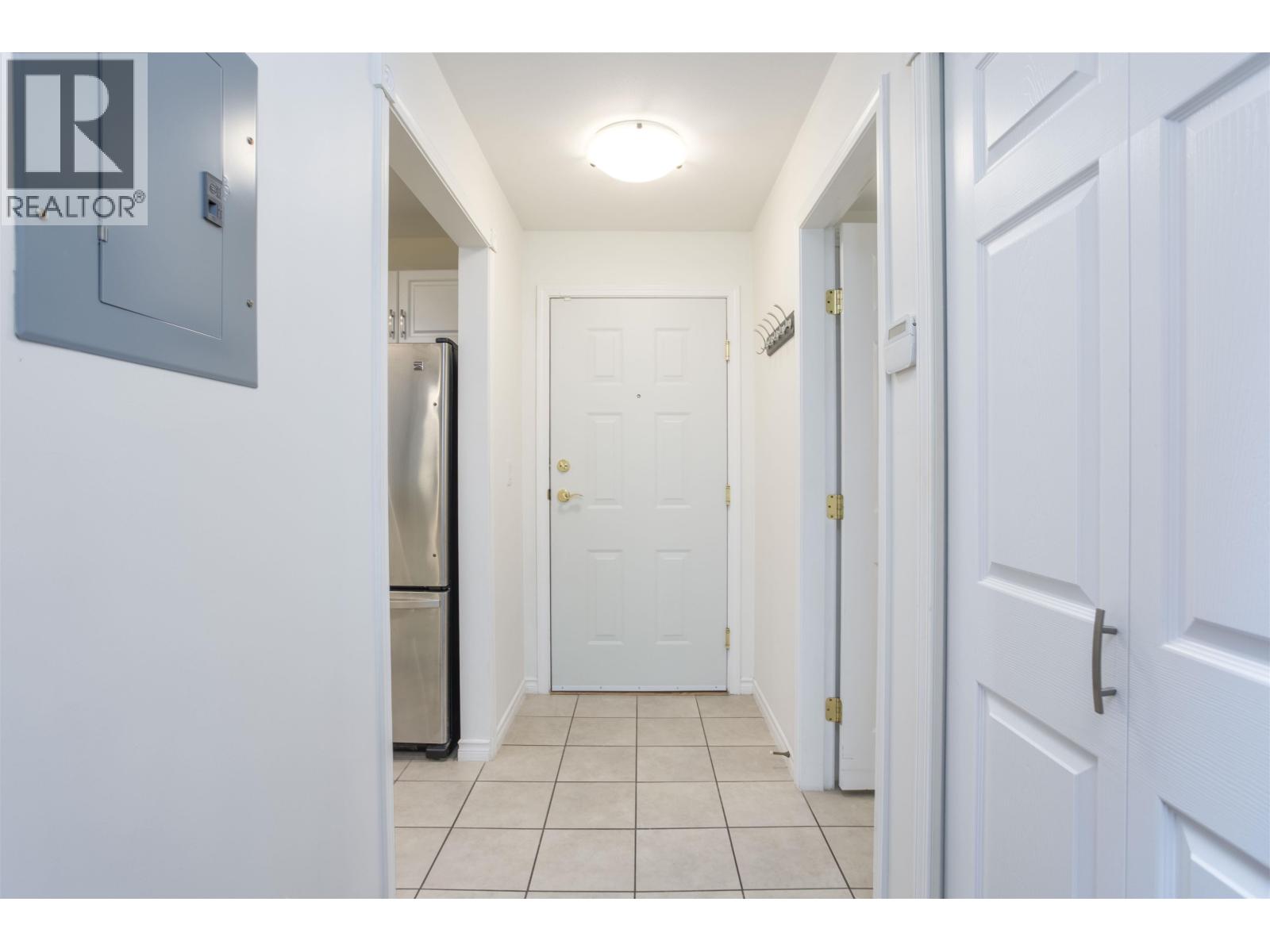 144 2980 Princess Crescent, Coquitlam, British Columbia  V3B 7R4 - Photo 6 - R3121020