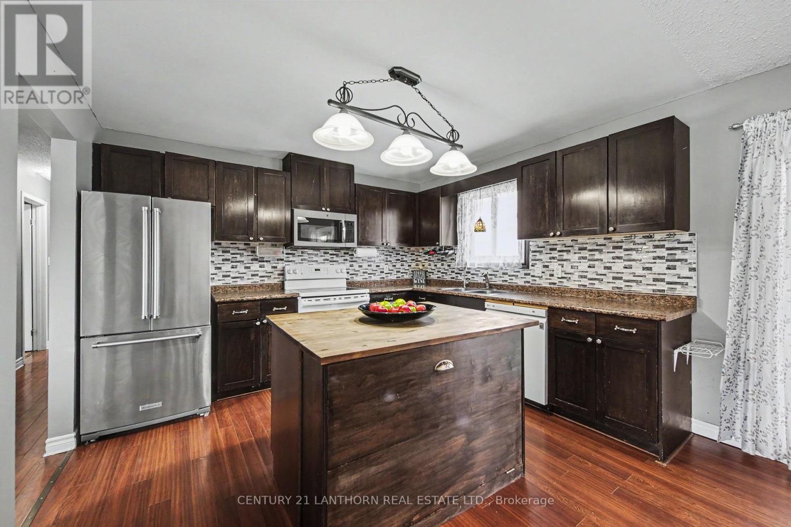 43 Ireland Drive, Quinte West, Ontario  K8V 5X4 - Photo 4 - X13099356