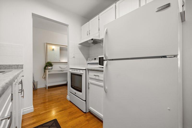 309 1444 Martin Street, White Rock, British Columbia  V4B 3W7 - Photo 8 - R3120875