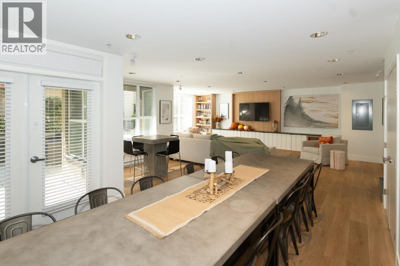 312 3205 Mountain Highway, North Vancouver, British Columbia  V7K 2H4 - Photo 25 - R3121023