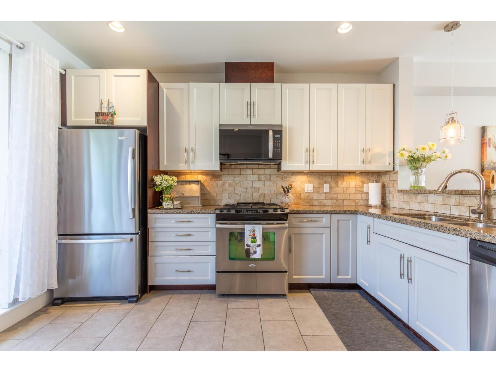 110 2979 156 Street, Surrey, British Columbia  V3Z 8V8 - Photo 12 - R3121057