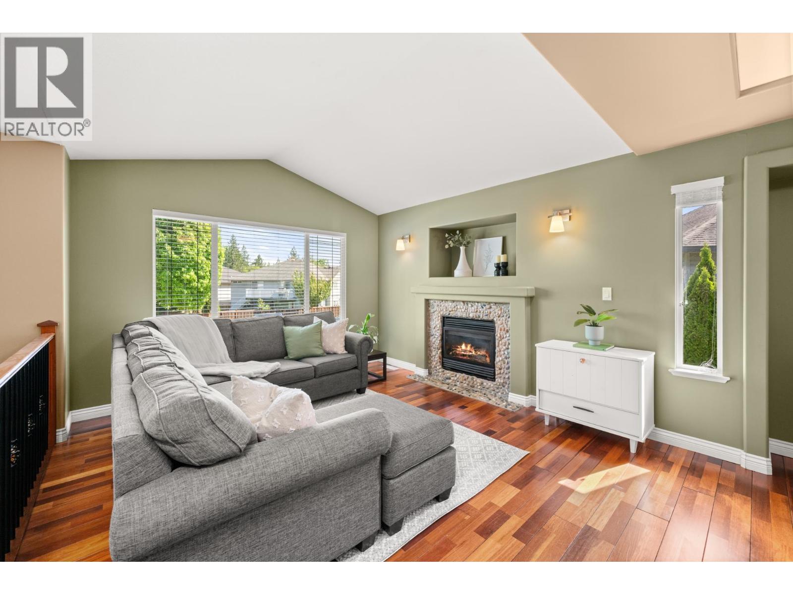 11457 Creekside Street, Maple Ridge, British Columbia  V2W 2C1 - Photo 4 - R3121031