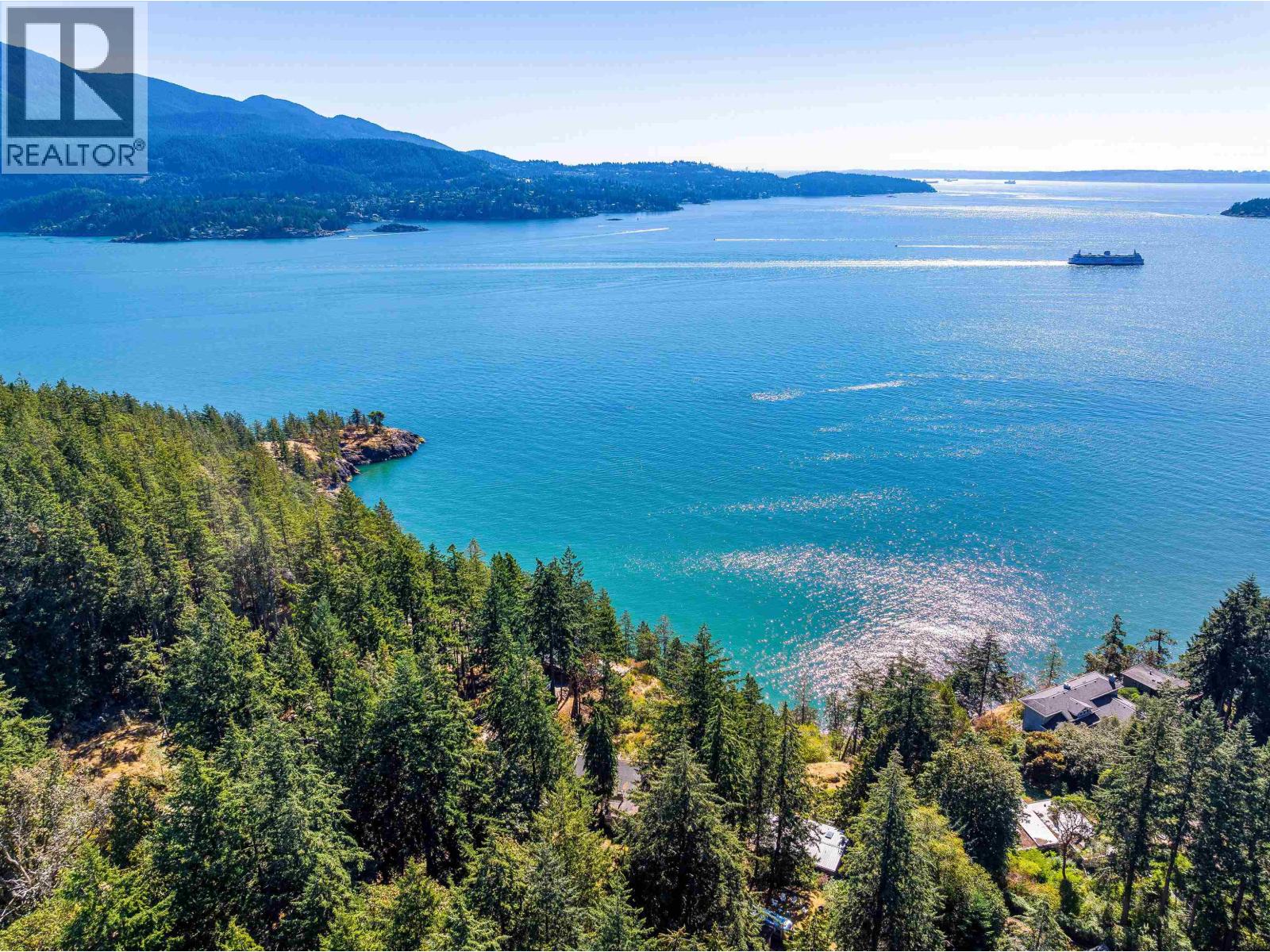 341 Robinson Road, Bowen Island, British Columbia  V0N 1G1 - Photo 2 - R3121038