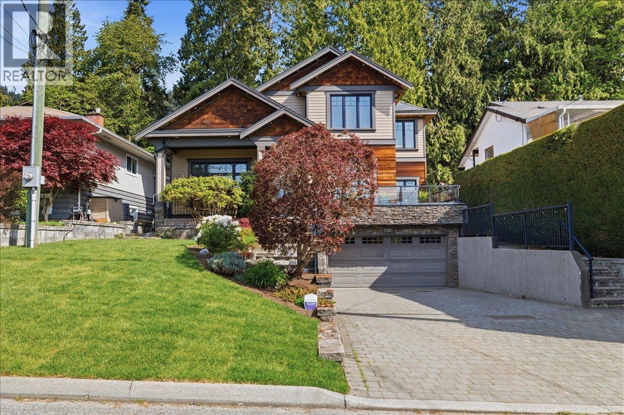 1152 Wellington Drive, North Vancouver, British Columbia  V7K 1L2 - Photo 1 - R3121056