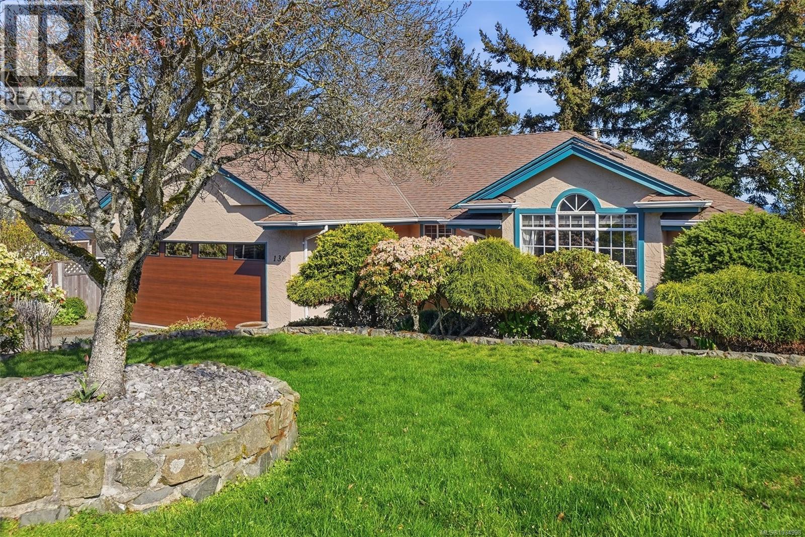 136 Heritage Dr, Nanaimo, British Columbia  V9V 1H8 - Photo 1 - 1034998