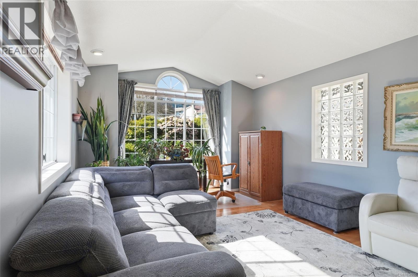 136 Heritage Dr, Nanaimo, British Columbia  V9V 1H8 - Photo 4 - 1034998