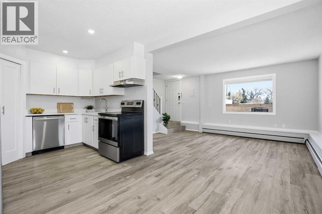 17, 3809 45 Street Sw, Calgary, Alberta  T3E 3H4 - Photo 4 - A2309182