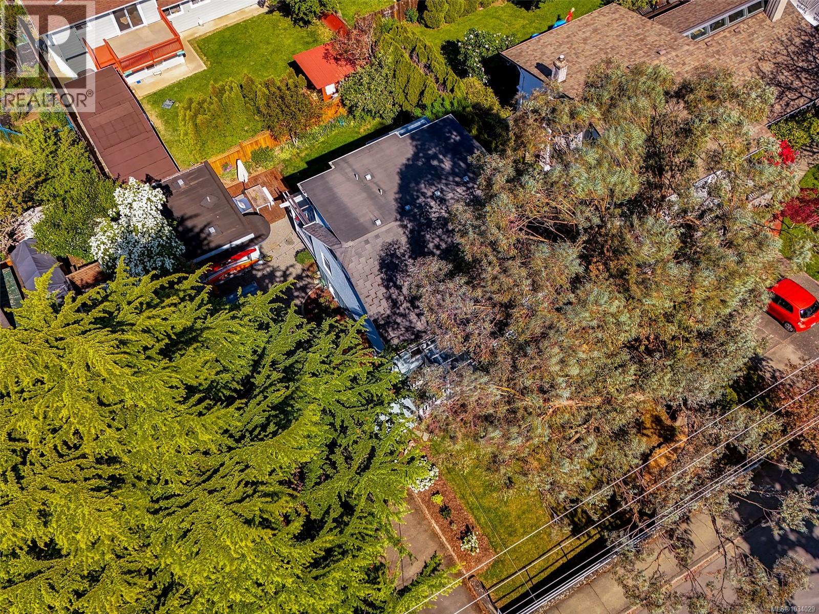 4426 Tyndall Ave, Saanich, British Columbia  V8N 3S1 - Photo 44 - 1034029