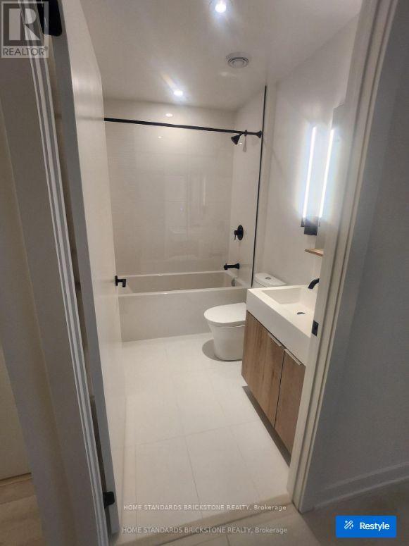 1705 - 117 Broadway Avenue, Toronto, Ontario  M4P 1V3 - Photo 17 - C13099396