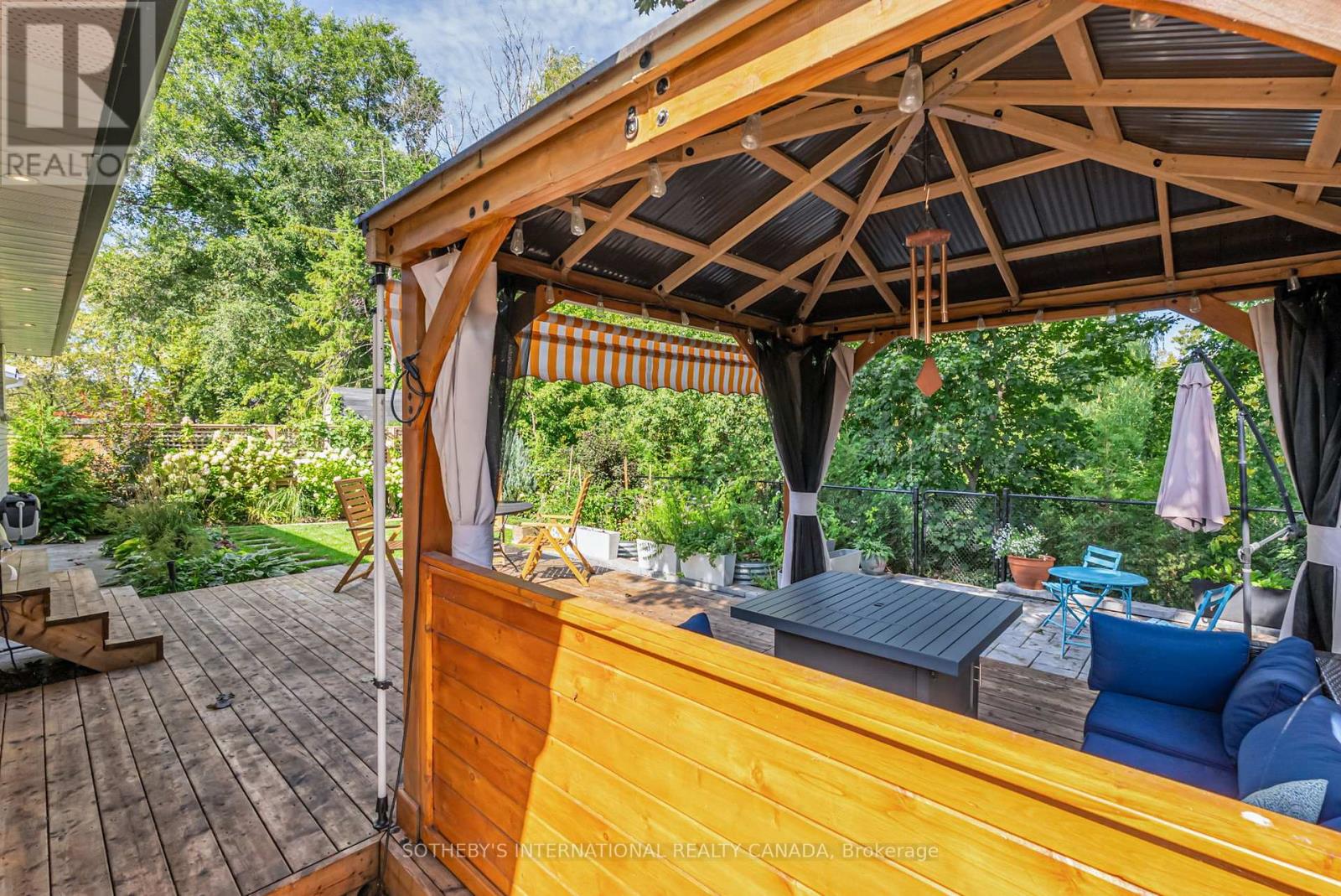 902 Vistula Drive, Pickering, Ontario  L1W 2L5 - Photo 31 - E13099344