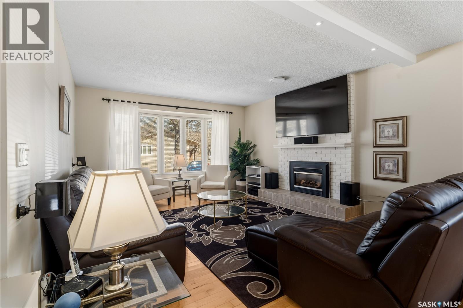 6 Selkirk Crescent, Regina, Saskatchewan  S4S 6J4 - Photo 3 - SK034970