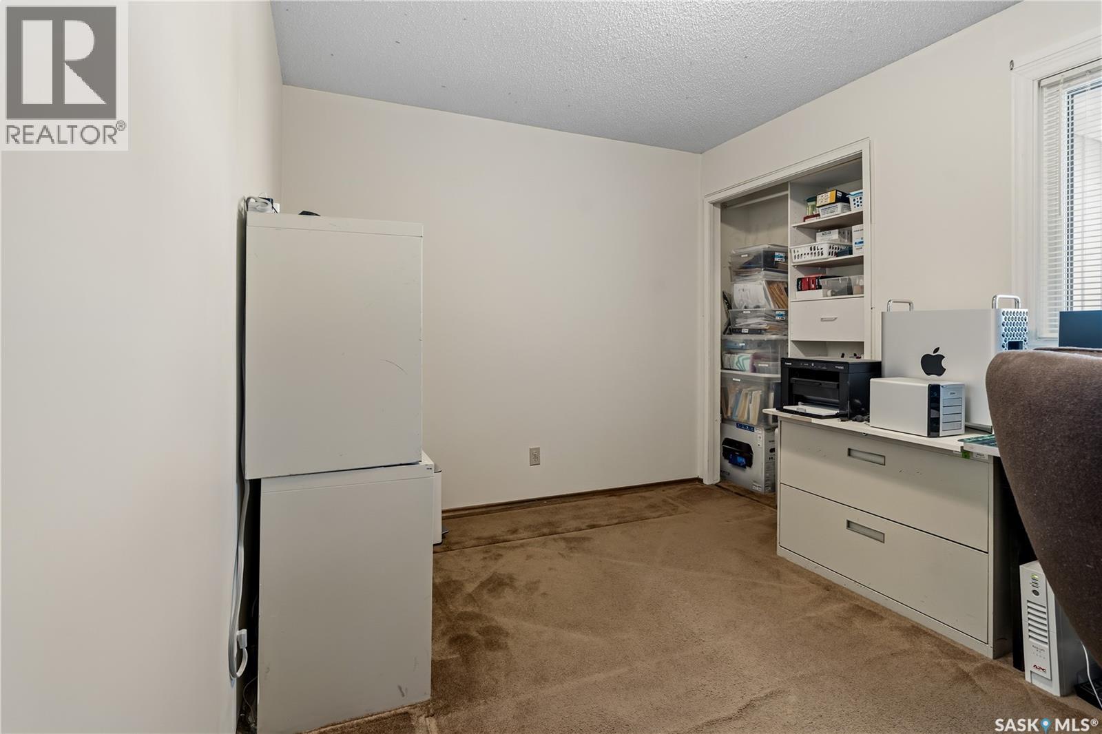 6 Selkirk Crescent, Regina, Saskatchewan  S4S 6J4 - Photo 17 - SK034970