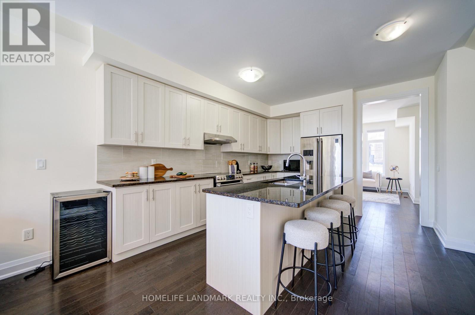 17 Duncombe Lane, Richmond Hill, Ontario  L4C 1C2 - Photo 6 - N13099306