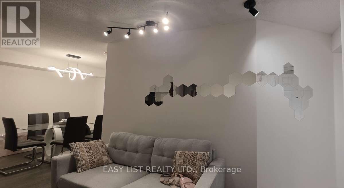 613 - 75 Weldrick Road E, Richmond Hill, Ontario  L4C 0H9 - Photo 10 - N13099342