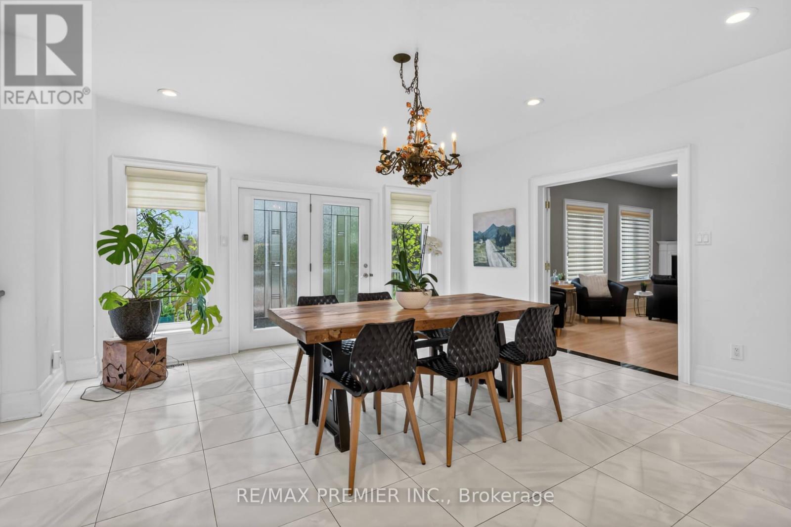 46 Deerchase Circle, Vaughan, Ontario  L4H 1B4 - Photo 19 - N13099360