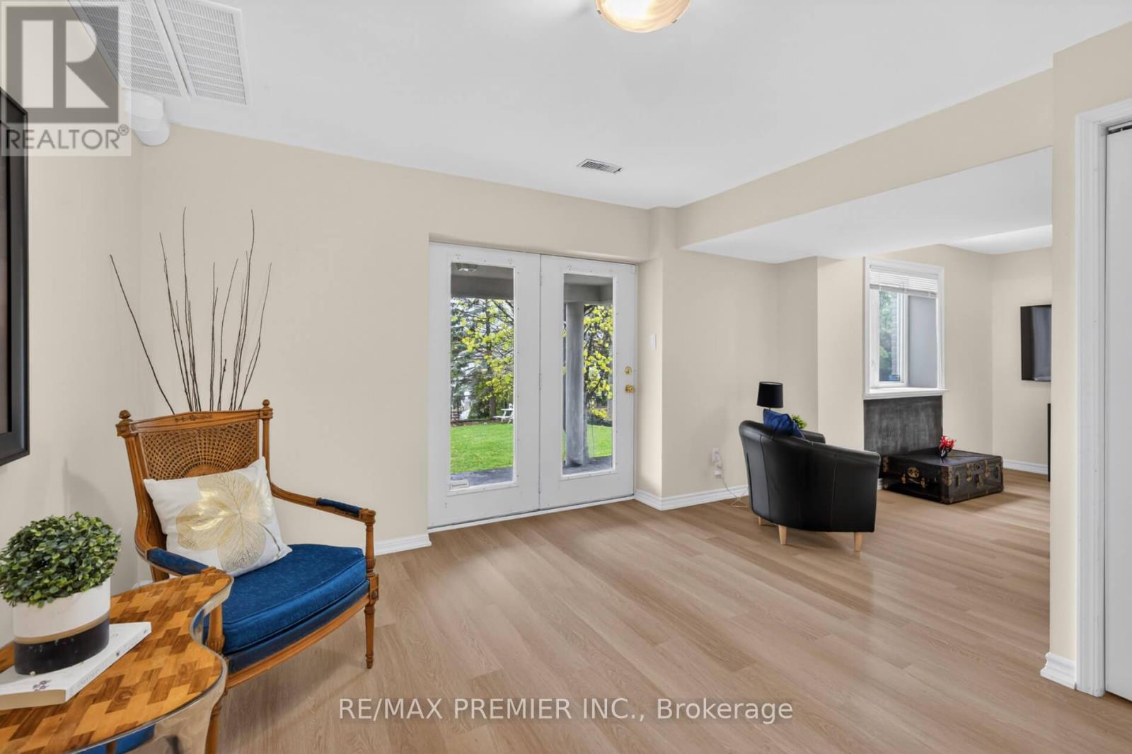 46 Deerchase Circle, Vaughan, Ontario  L4H 1B4 - Photo 38 - N13099360