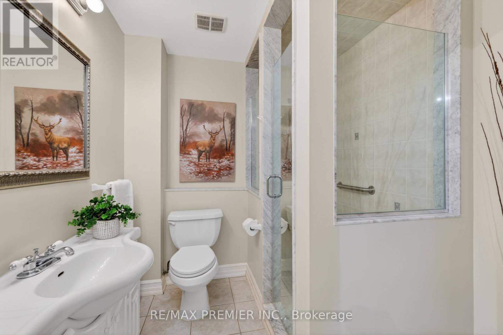 46 Deerchase Circle, Vaughan, Ontario  L4H 1B4 - Photo 40 - N13099360