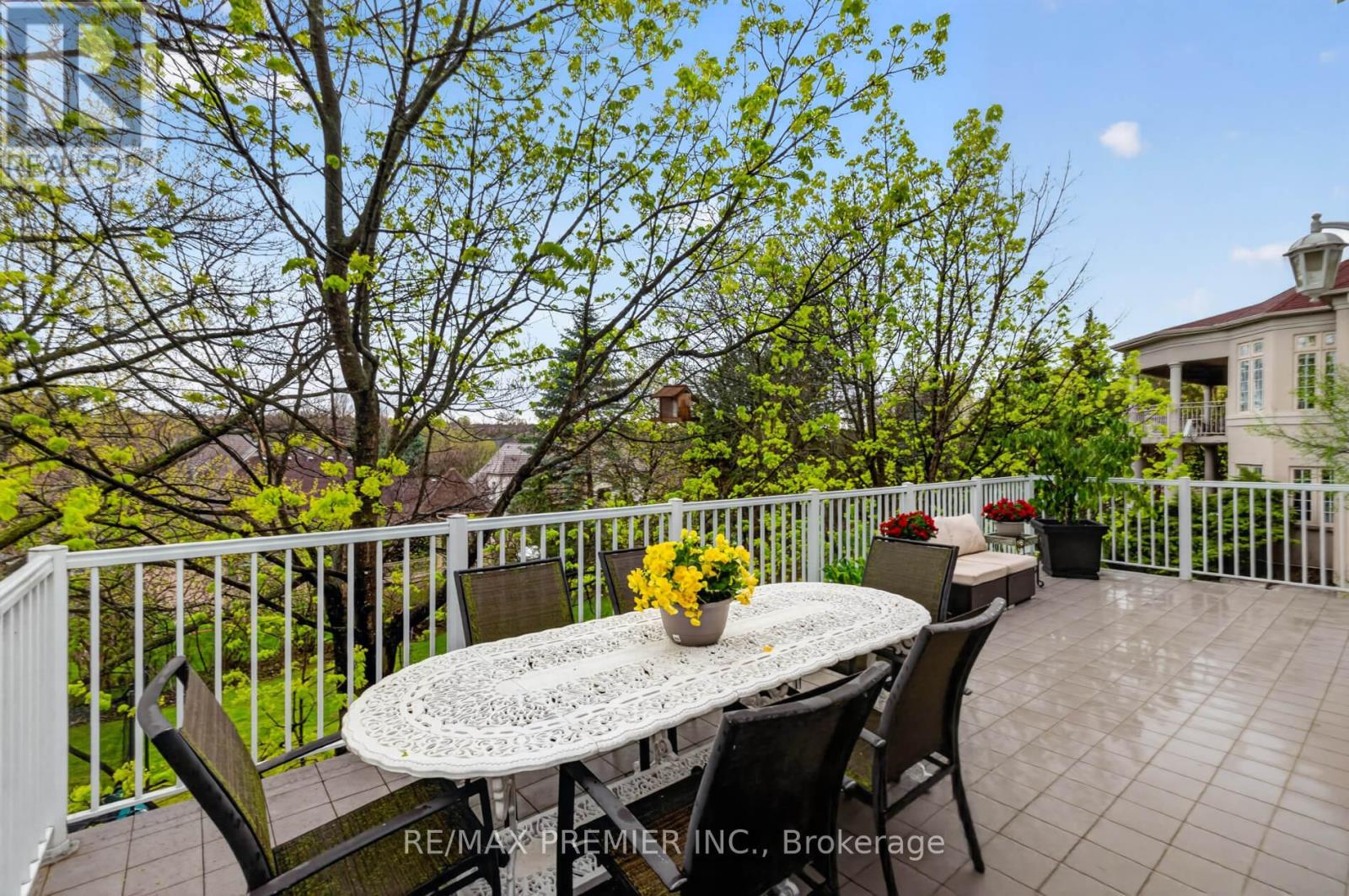 46 Deerchase Circle, Vaughan, Ontario  L4H 1B4 - Photo 44 - N13099360