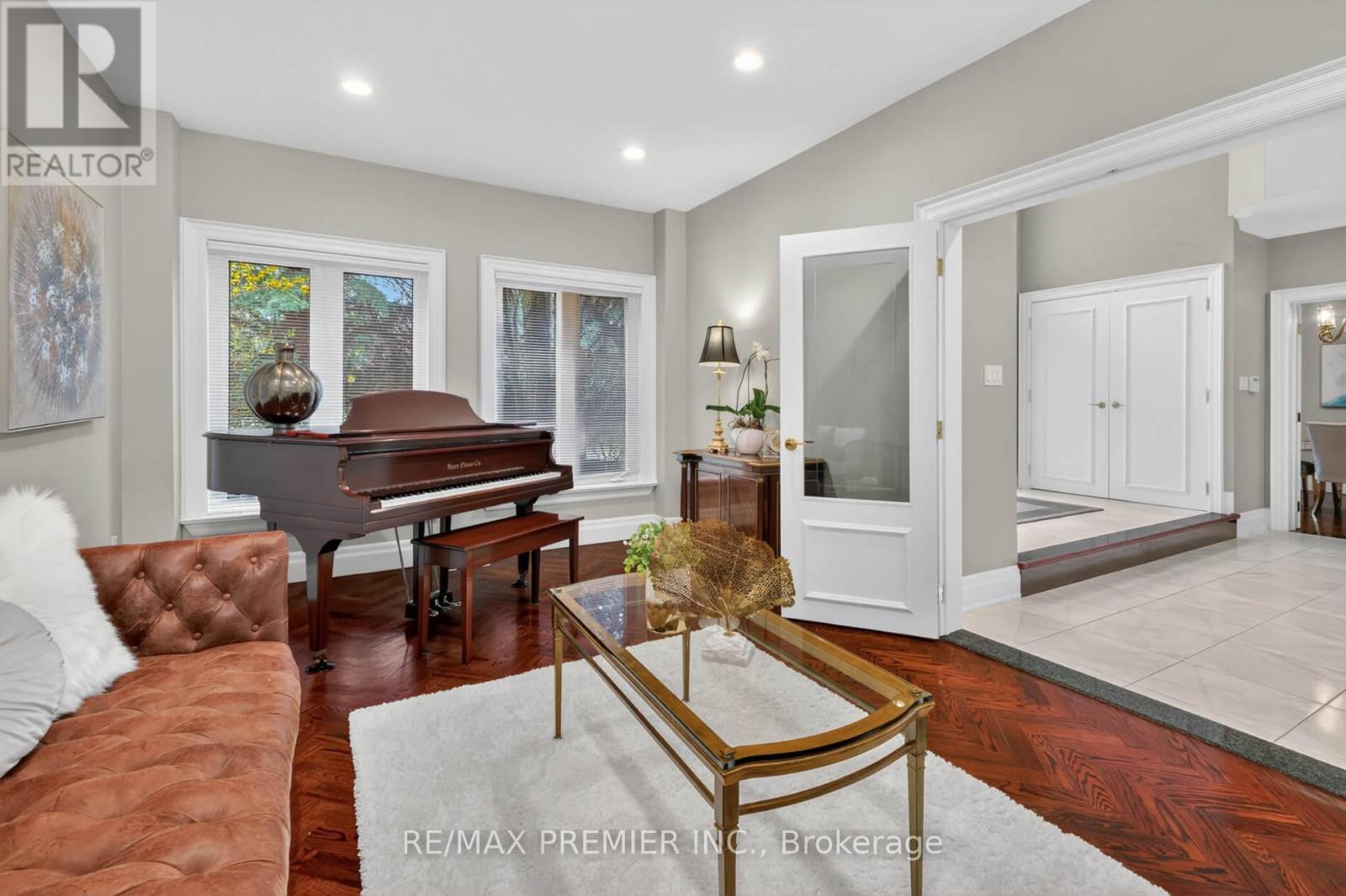 46 Deerchase Circle, Vaughan, Ontario  L4H 1B4 - Photo 9 - N13099360