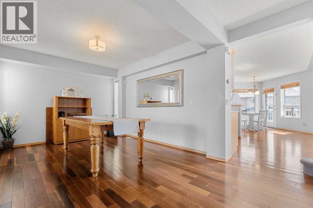 136 Coral Springs Landing Ne, Calgary, Alberta  T3J 3T5 - Photo 6 - A2295705
