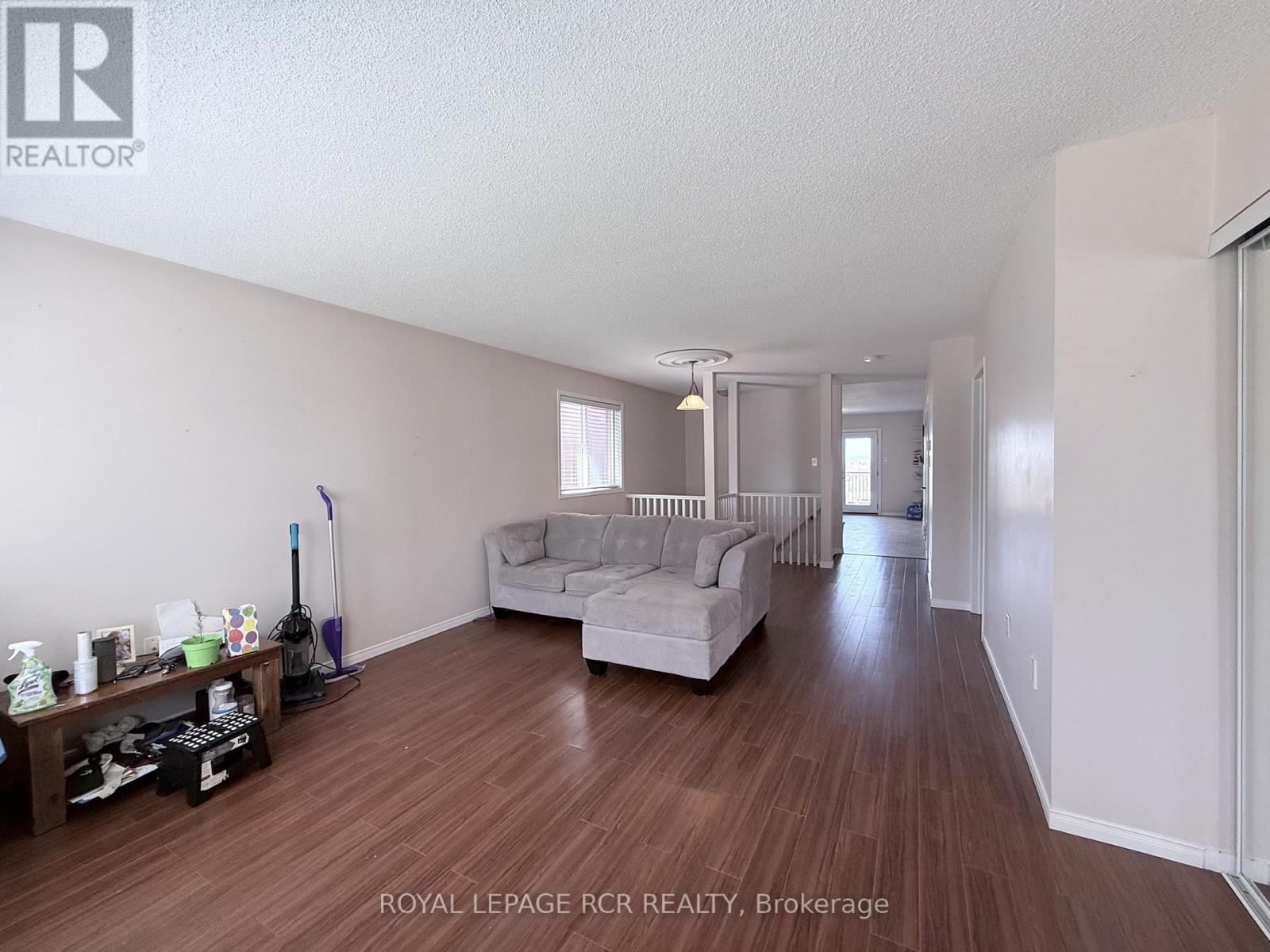 60 Sundew Drive, Barrie, Ontario  L4N 9L8 - Photo 3 - S13099298