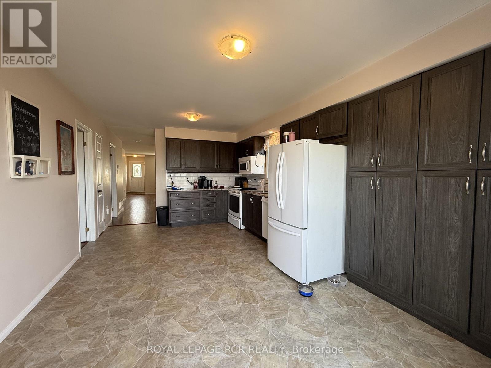 60 Sundew Drive, Barrie, Ontario  L4N 9L8 - Photo 4 - S13099298