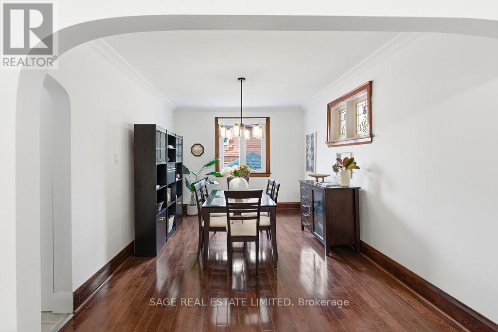 96 Silverthorn Avenue, Toronto, Ontario  M6N 3K1 - Photo 10 - W13099340