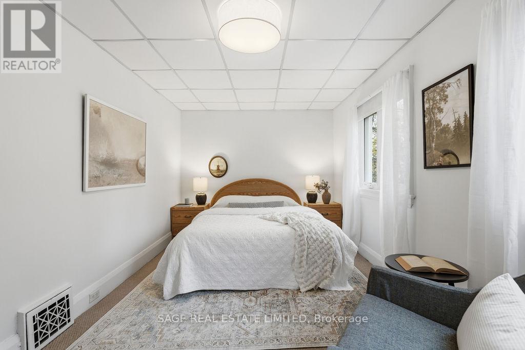 96 Silverthorn Avenue, Toronto, Ontario  M6N 3K1 - Photo 18 - W13099340
