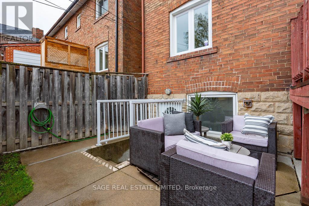 96 Silverthorn Avenue, Toronto, Ontario  M6N 3K1 - Photo 37 - W13099340