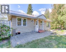 2551 Pinewood Drive, Rossland, British Columbia