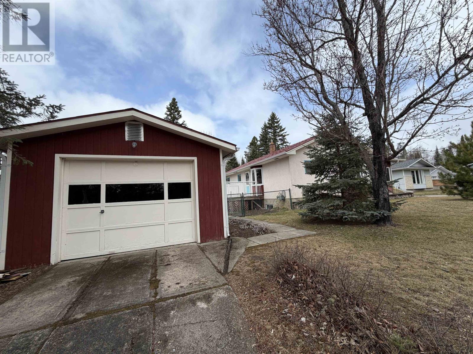 12 Johnson Road, Kenora, Ontario  P9N 0A6 - Photo 2 - TB2600945