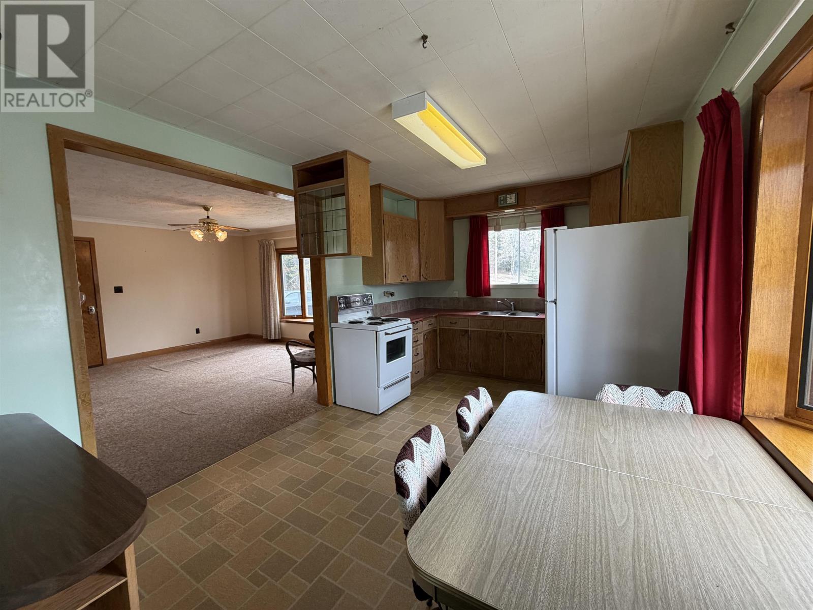12 Johnson Road, Kenora, Ontario  P9N 0A6 - Photo 10 - TB2600945