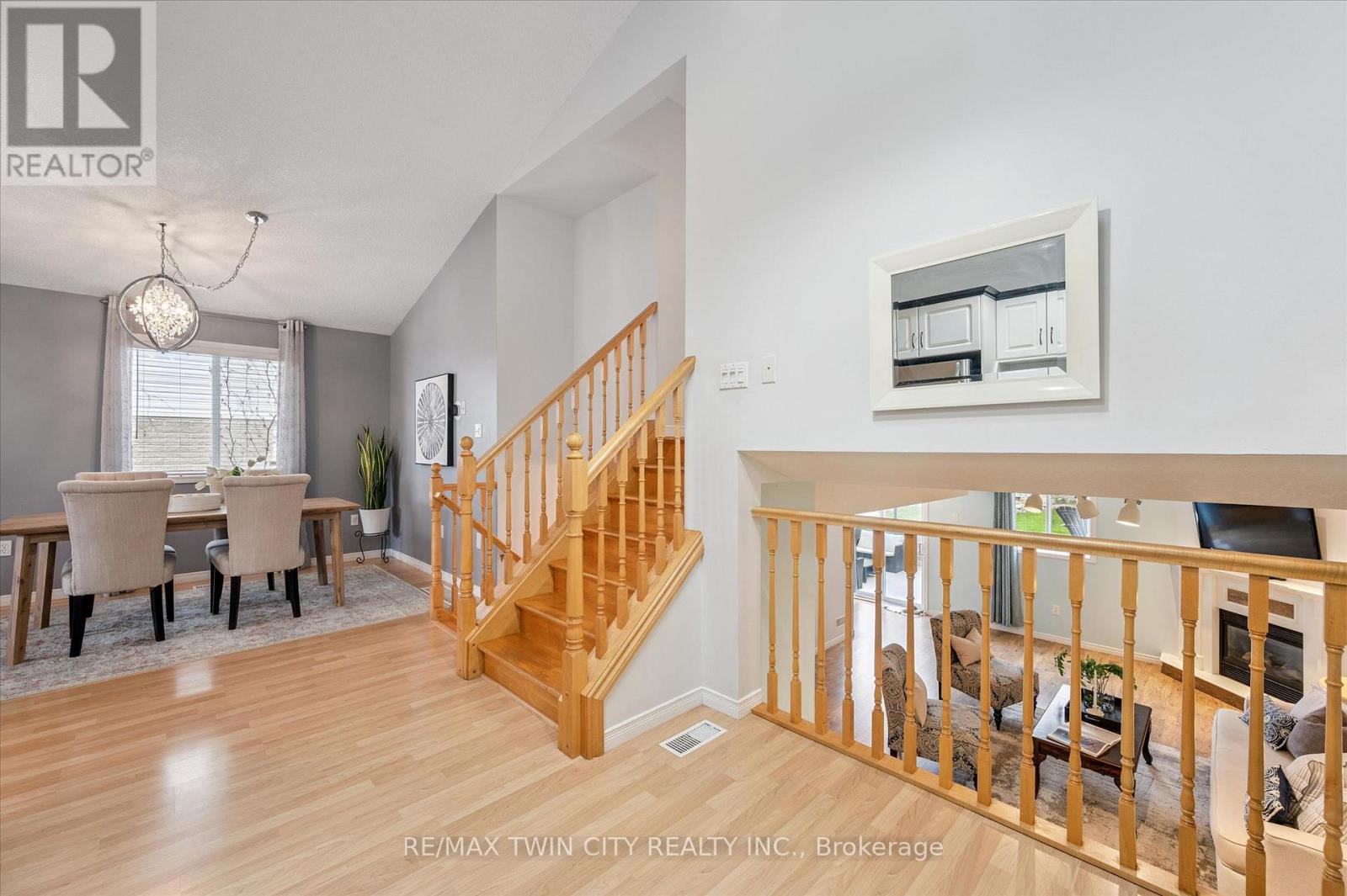 6 Mosser Drive, Cambridge, Ontario  N1P 1H9 - Photo 7 - X13099362