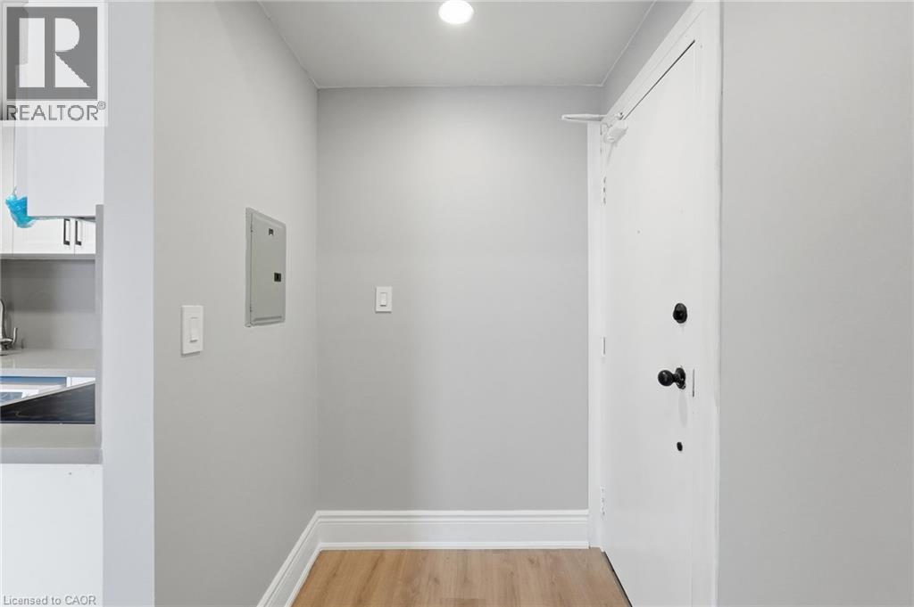 6 Cannon Street E Unit# 3, Hamilton, Ontario  L8L 1Z5 - Photo 11 - 40821608