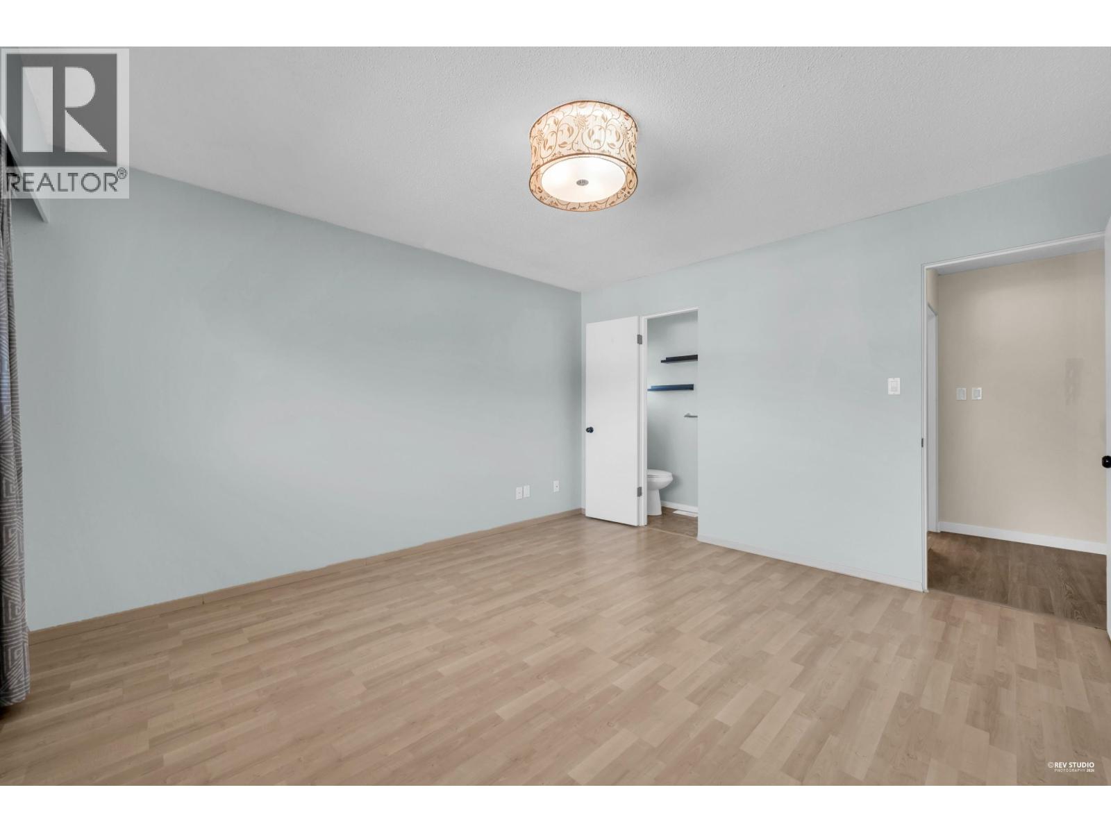 4249 Barker Avenue, Burnaby, British Columbia  V5G 3C3 - Photo 14 - R3121018