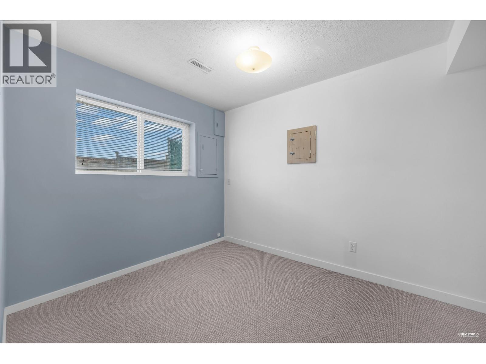 4249 Barker Avenue, Burnaby, British Columbia  V5G 3C3 - Photo 17 - R3121018