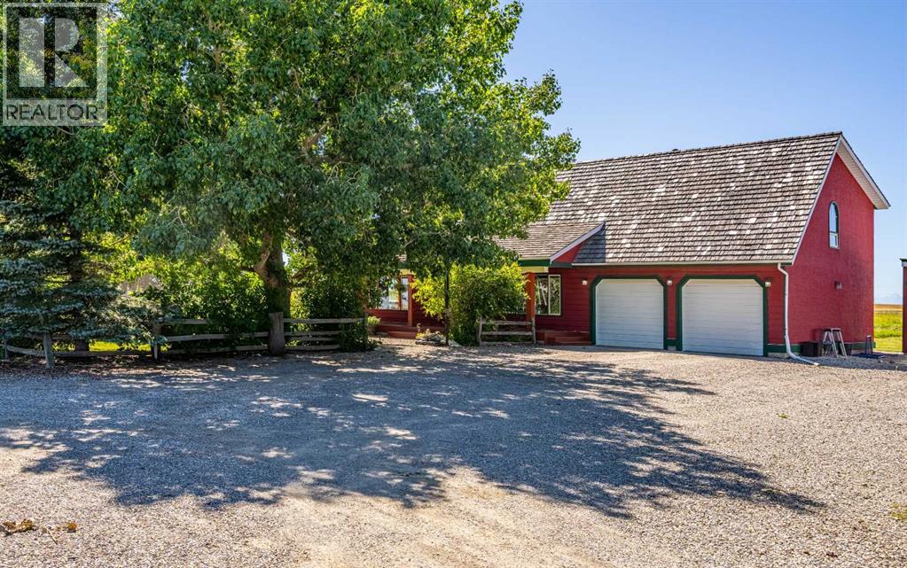 32 Aventerra Way, Rural Rocky View County, Alberta  T3Z 0B1 - Photo 5 - A2291067