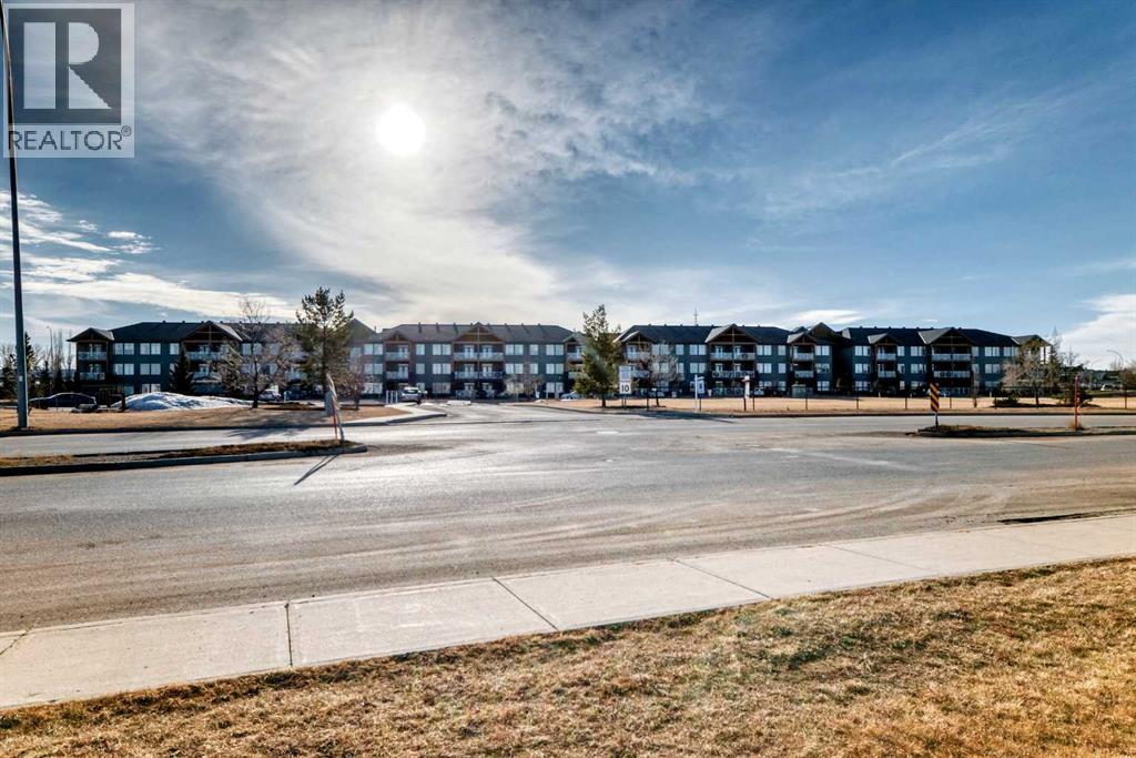 206, 1005b Westmount Drive, Strathmore, Alberta  T1P 0C3 - Photo 28 - A2306248