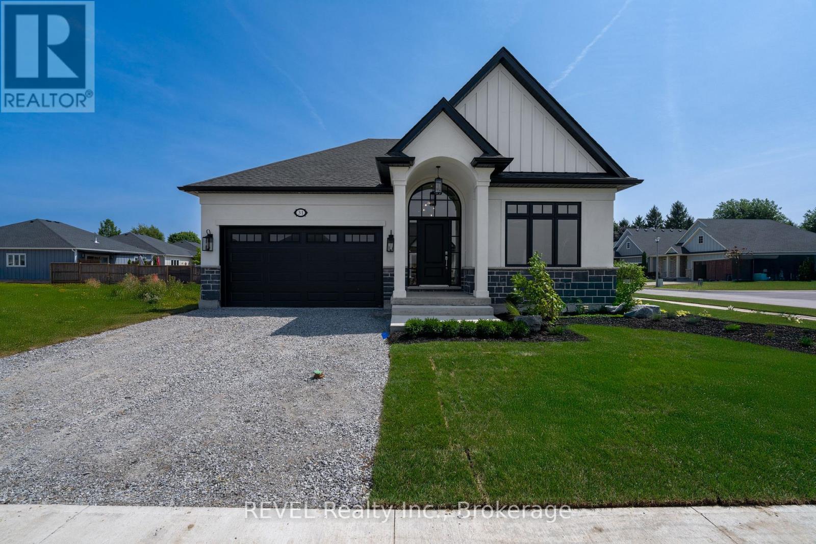 31 HARVEST DRIVE, Niagara-on-the-Lake, Ontario