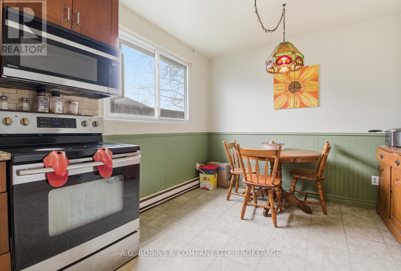 29 Lanark Crescent, St. Catharines, Ontario  L2M 6E1 - Photo 17 - X13099424