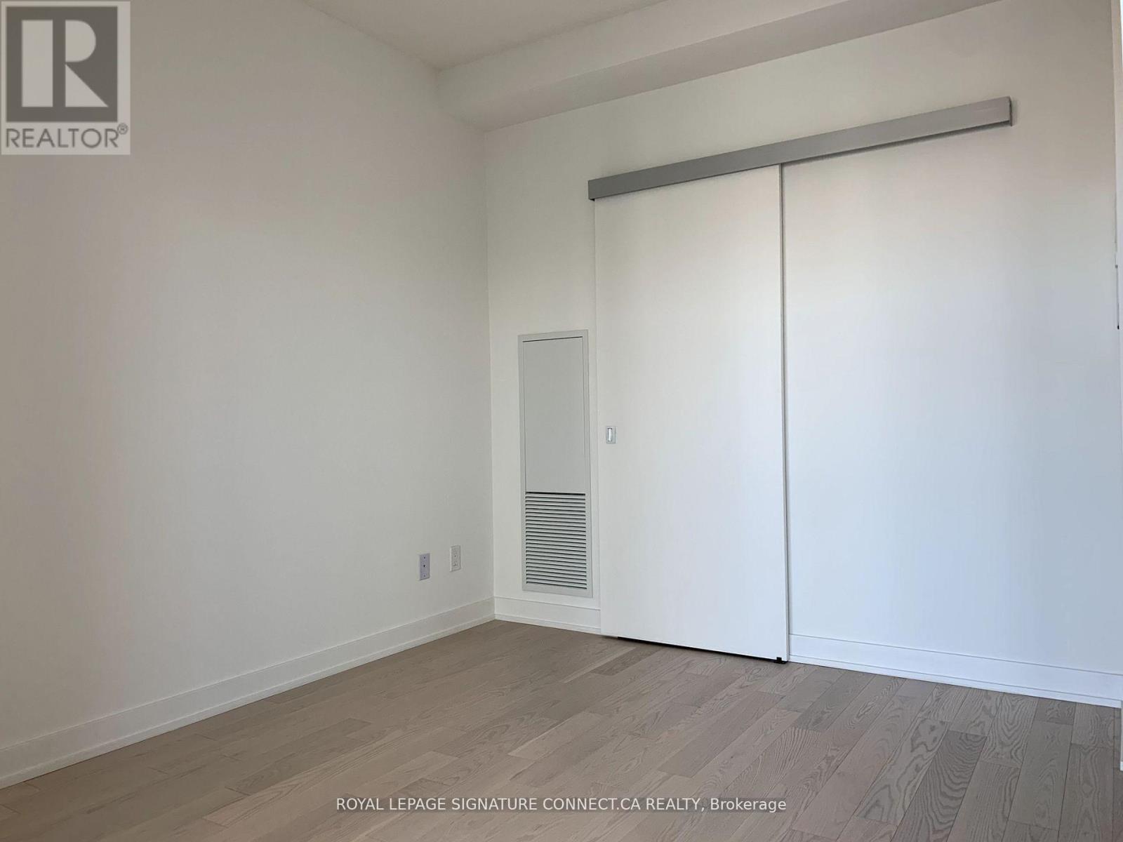 2413 - 25 Richmond Street E, Toronto, Ontario  M5C 0A6 - Photo 7 - C13099148