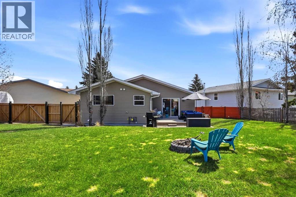 8 Willow Place, Lacombe, Alberta  T4L 1V3 - Photo 28 - A2307526