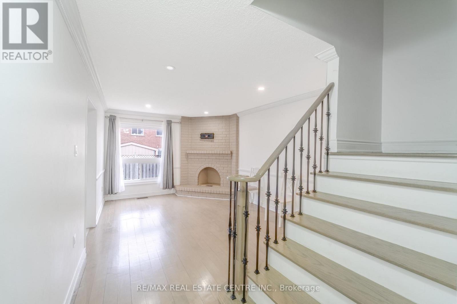 36 Kentucky Drive, Brampton, Ontario  L6Y 4E9 - Photo 12 - W13088160