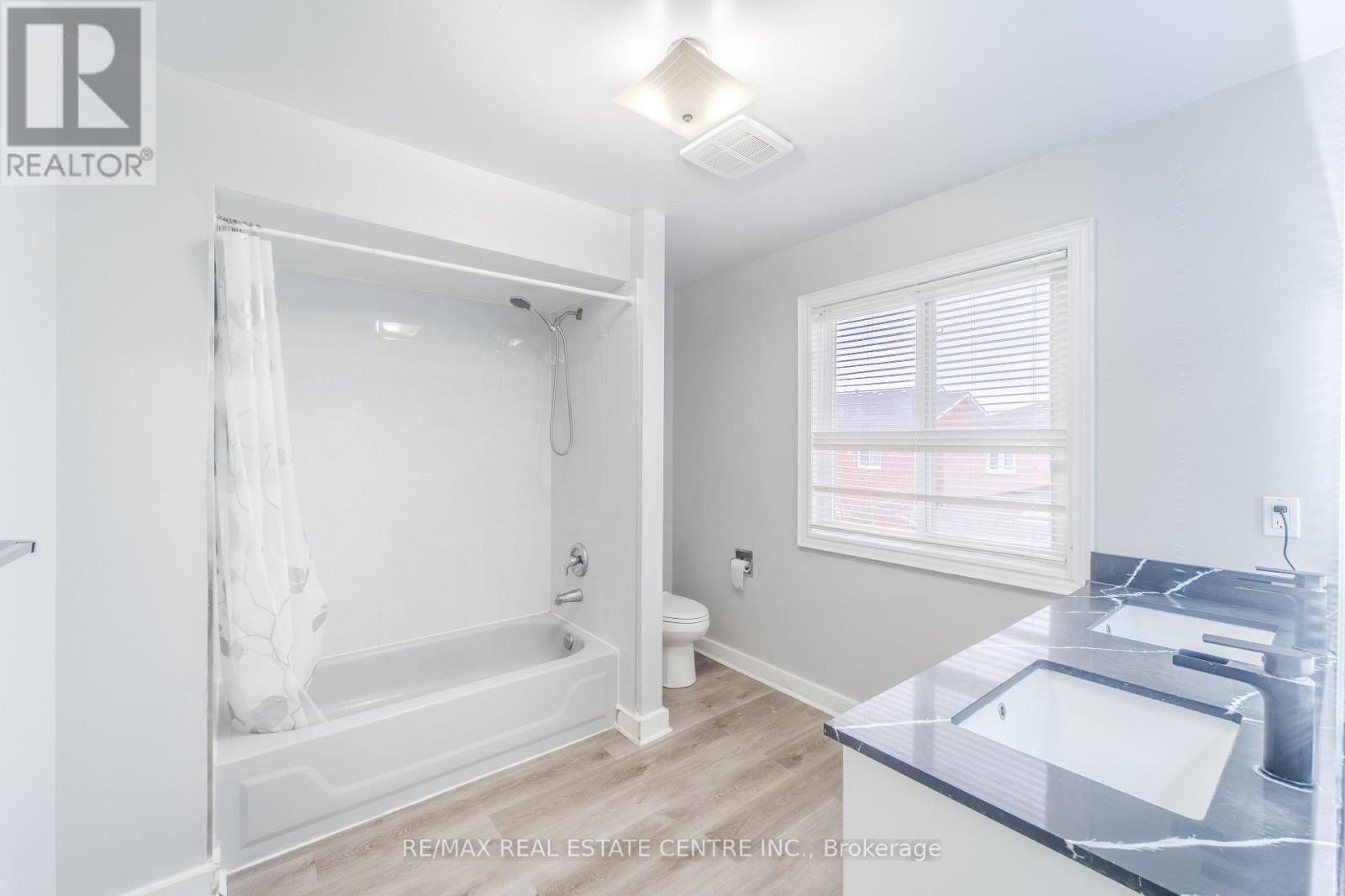 36 Kentucky Drive, Brampton, Ontario  L6Y 4E9 - Photo 18 - W13088160