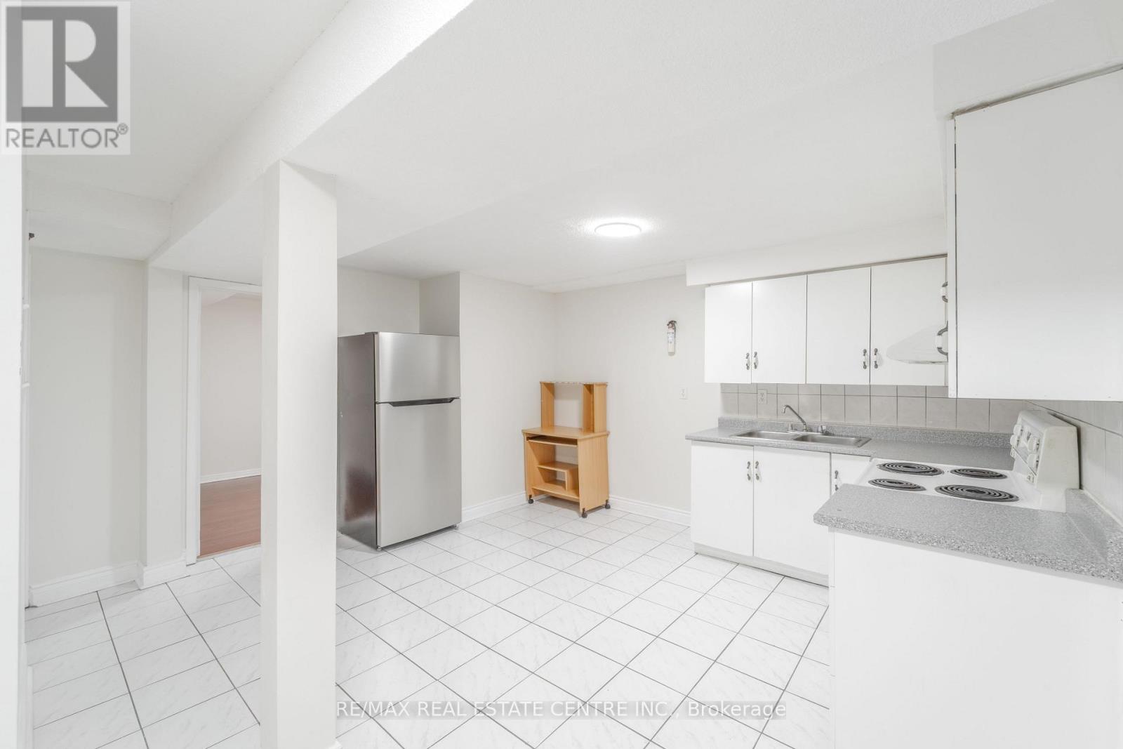 36 Kentucky Drive, Brampton, Ontario  L6Y 4E9 - Photo 30 - W13088160