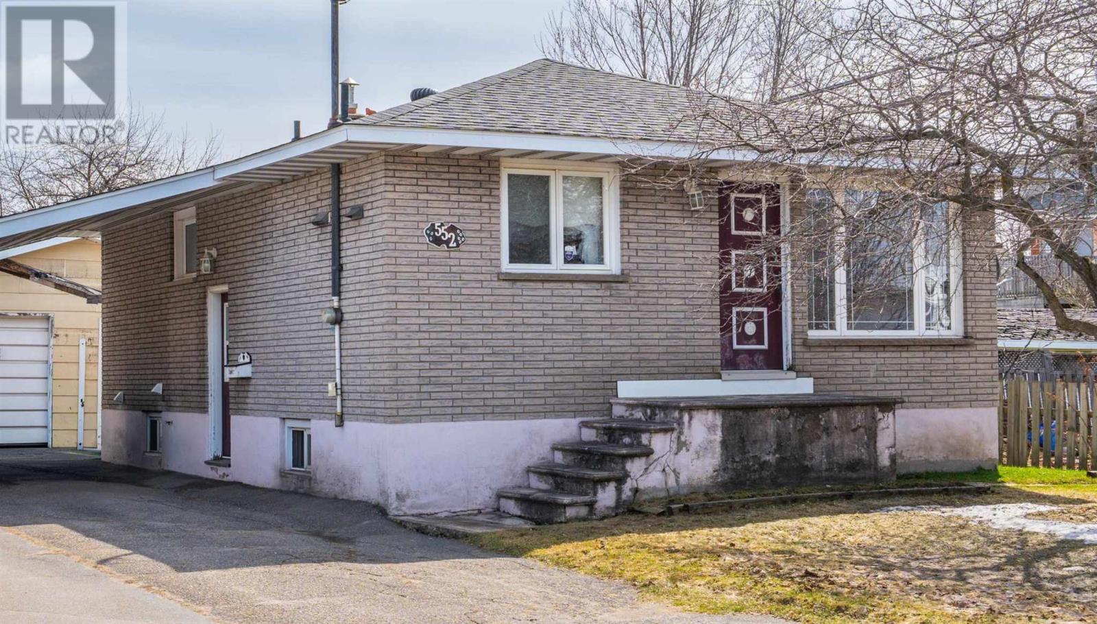 552 Sherbourne ST, Sault Ste. Marie, Ontario