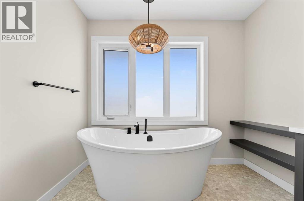 640 Devonia Road W, Lethbridge, Alberta  T1J 5W3 - Photo 33 - A2306974
